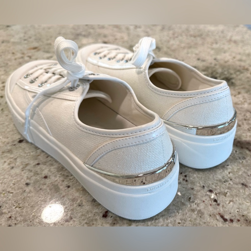 Michael Kors Jude Lace Up Sneaker "New" - Picture 6 of 9